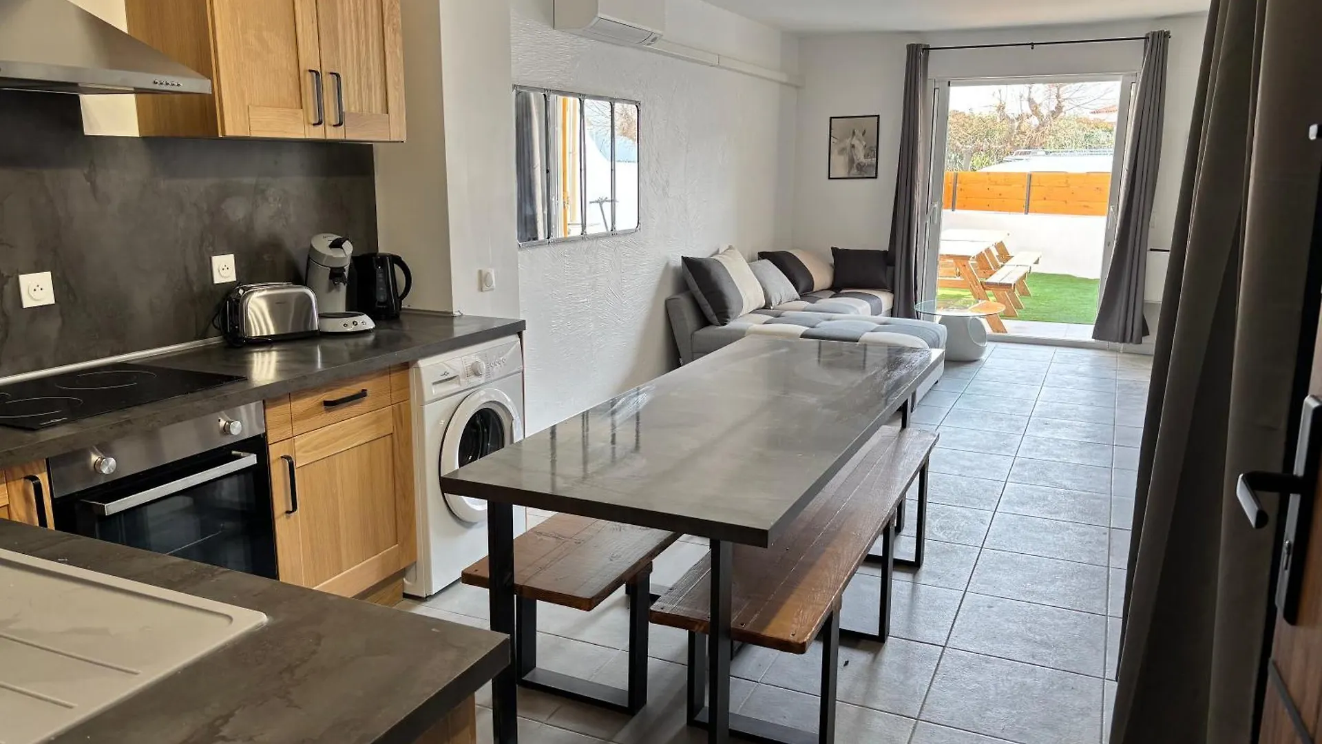 펜션 Maison Avec Cour 8 Personnes - Bazarette 생트마리들라메르
